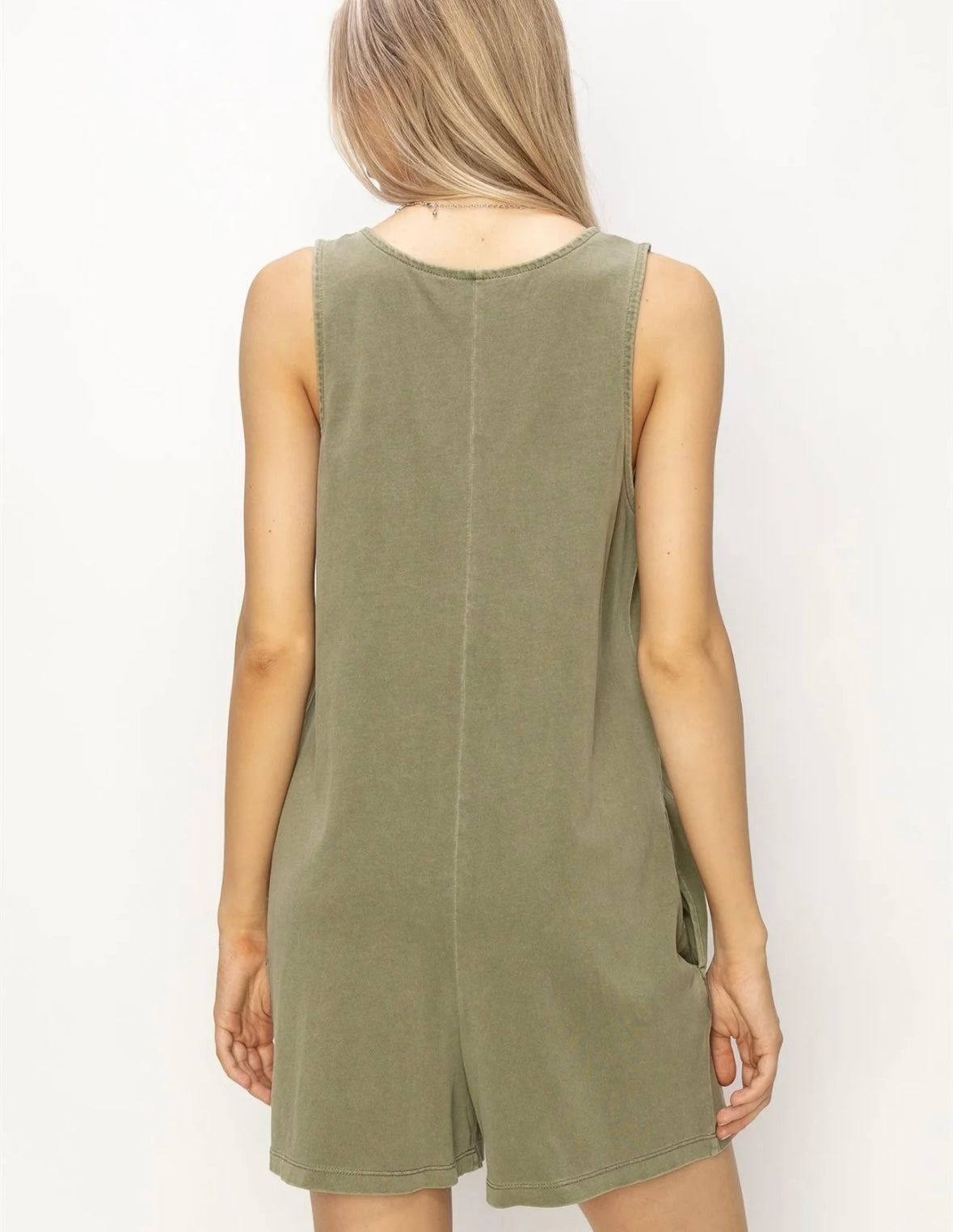 1336 Sleeveless Romper