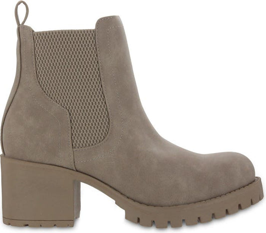 0794 MIA Boot