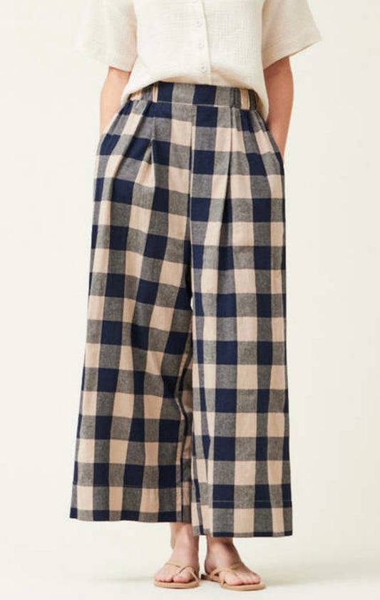 1379 Checkered Pants